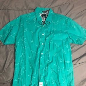 Volcom button up shirt